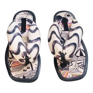 Farm Rio Striped Puffy Flip Flops Multicolor Women’s Sandals Size